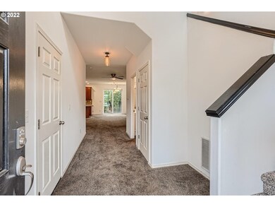 962 SW 17th Way, Troutdale, OR 97060 - photo 5