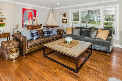 005-photo-living-room-7814624