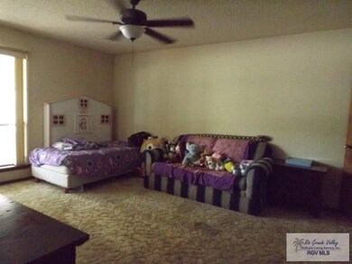 1110 Stone St unit 8, Weslaco, TX 78596 - photo 5
