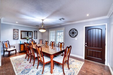 Entry / Dining Room