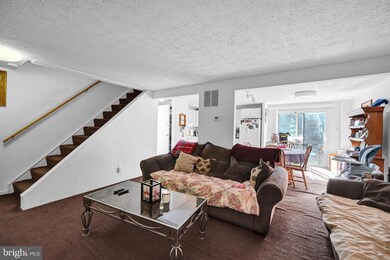 4419 Hallfield Manor Dr, Nottingham, MD 21236 - photo 5