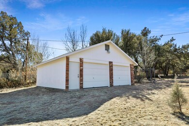 2 Car Detached Garage/Work Shop
