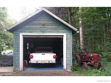Garage Single car garage, but 2 cars deep
