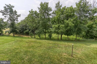 113 Arbor Dr, Myerstown, PA 17067 - photo 2