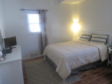 1318 Cass St, Niles, MI 49120 - photo 4