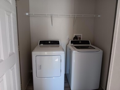 388 Sterling Dr unit 388, Windsor Charter Township, MI 48821 - photo 7