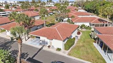 165 Vista Hermosa Cir unit 24A, Sarasota, FL 34242 - photo 2