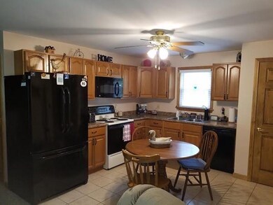 119 Stafford St unit 57, Charlton, MA 01507 - photo 5