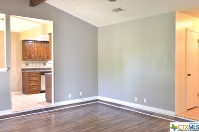 2711 Phyllis Dr, Copperas Cove, TX 76522 - photo 4