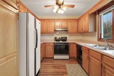 748 N Forest Ave, Griffith, IN 46319 - photo 7