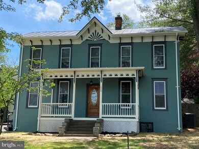 104 W 17th St, Front Royal, VA 22630 - photo 2