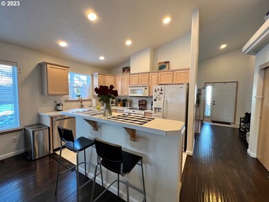 15099 SE Elm Park Dr, Clackamas, OR 97015 - photo 4