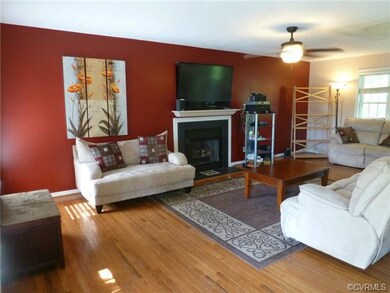 Hardwood Floors...Ceiling Fan, Warming Gas Fire Pl