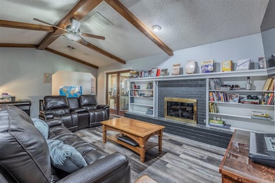 729 Saint Charles St, Moore, OK 73160 - photo 5