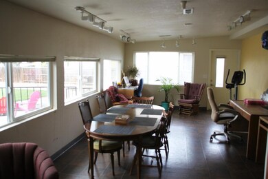 369 N 2nd St, Central Point, OR 97502 - photo 3