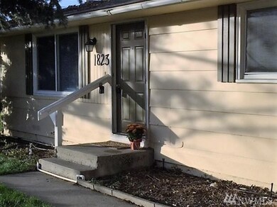 1823 Glen St NE, East Wenatchee, WA 98802 - photo 3