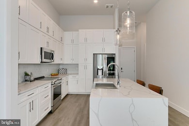 The Bexley Condominiums unit 121, McLean, VA 22102 - photo 7