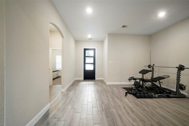 1035 Carson Dr, Magnolia, TX 77354 - photo 4