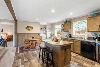 1488 State Rd, Middlebury Center, PA 16935 - photo 6