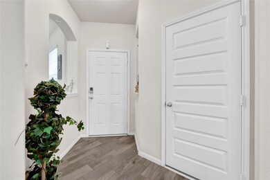 10918 Sun River Falls Dr, Humble, TX 77396 - photo 3