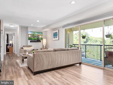 1006 Primrose Rd unit 302, Annapolis, MD 21403 - photo 4