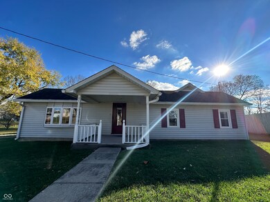7 W Columbia St, Roachdale, IN 46172 - photo 2