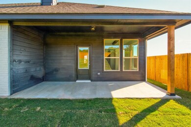 1301 Ridgeview Dr, Weatherford, TX 76086 - photo 5