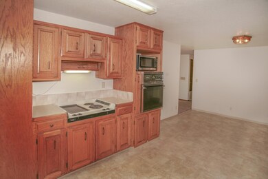 21 Kitchen  2867 Shields Lane, Fortuna