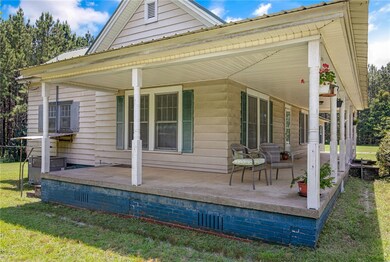 703 Central St, Iva, SC 29655 - photo 5