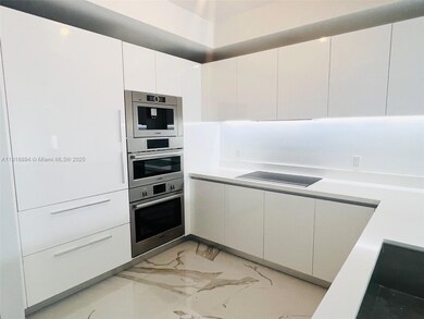 Parque Towers at St. Tropez unit 4-505, Sunny Isles Beach, FL 33160 - photo 7