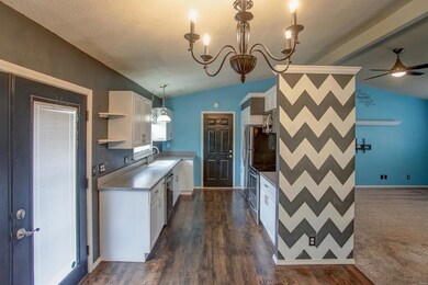 54 Brenda St, Glen Carbon, IL 62034 - photo 7