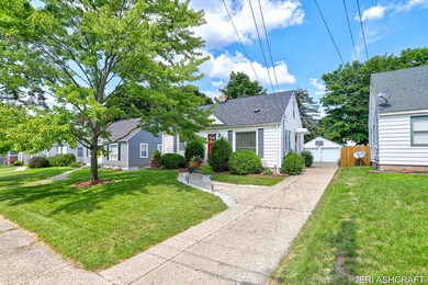2-web-or-mls-1447 Louise St SE Grand Rap