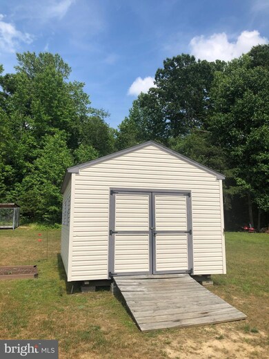 29742 Overlook Ct, Mechanicsville, MD 20659 - photo 2