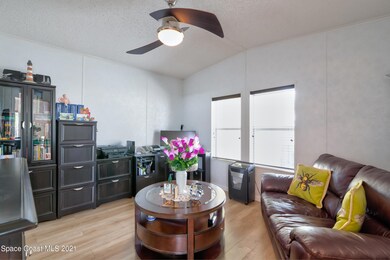 7697 Fox Hunter Cir-26