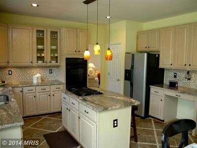 19811 Maycrest Way, Germantown, MD 20876 - photo 6