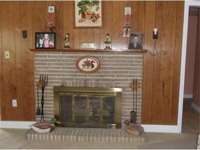 17 Gorham St, Lawrence, MA 01843 - photo 7