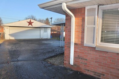 417 Cherry St, Beech Grove, IN 46107 - photo 3