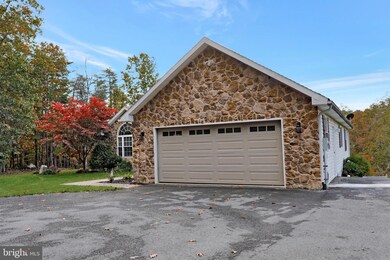 181 Phyllis Place, Berkeley Springs, WV 25411 - photo 7