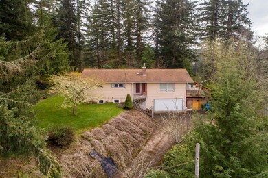 1643 SE Alder Way, Toledo