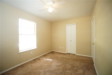 1617 NE 5th St, Moore, OK 73160 - photo 5