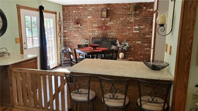 1404 NW A St, Blue Springs, MO 64015 - photo 5