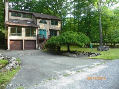 256 Sandlewood Dr, East Stroudsburg, PA 18301 - photo 2