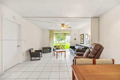 2903 W Point Dr E unit K111, Aventura, FL 33160 - photo 4