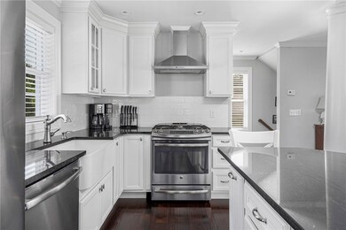 26 Deck St, Jamestown, RI 02835 - photo 5