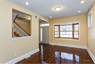 4836 N Bell Ave, Chicago, IL 60625 - photo 3