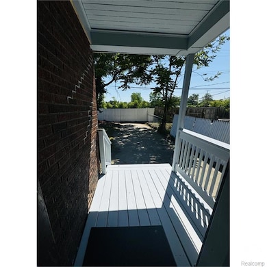 13932 Roselawn St, Detroit, MI 48238 - photo 5