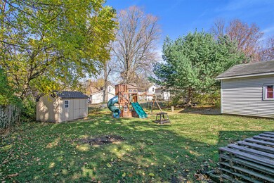 715 Regent St, Niles, MI 49120 - photo 4