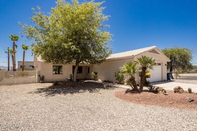 721ThunderboltAve_02