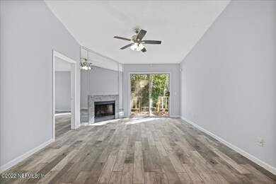 7850 Aquarius Cir S, Jacksonville, FL 32216 - photo 4