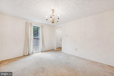 8551 Calypso Ln, Gaithersburg, MD 20879 - photo 6